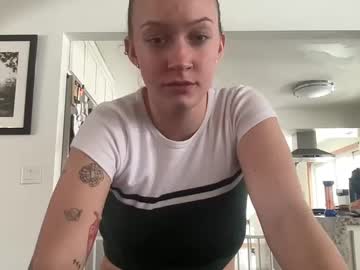 girl Sex Chat On The Web with carlyy13